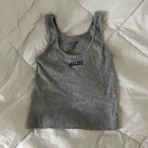 Brandy Melville Malibu tanktop
